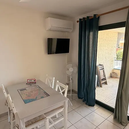 T2 Climatisé, 100m De La - Le Laurier Appartement Port-la-Nouvelle